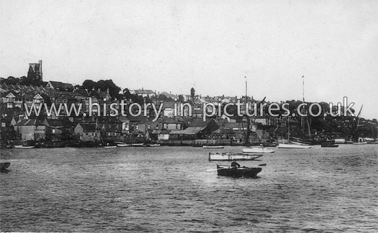 Leigh-On-Sea from the water, Leigh-On-Sea, Essex. c.1916
